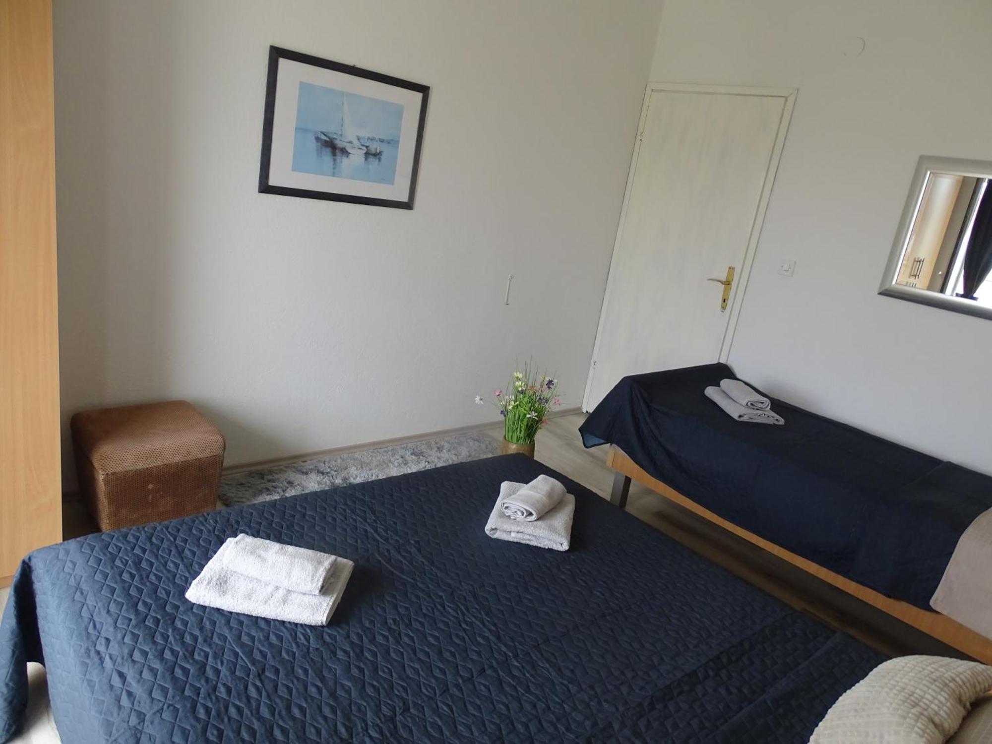 Apartments Sime Dinjiška Eksteriør billede